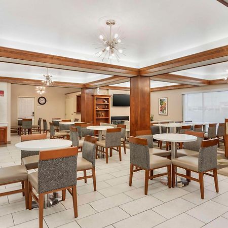 Best Western Plus Riata Brownwood Exteriör bild